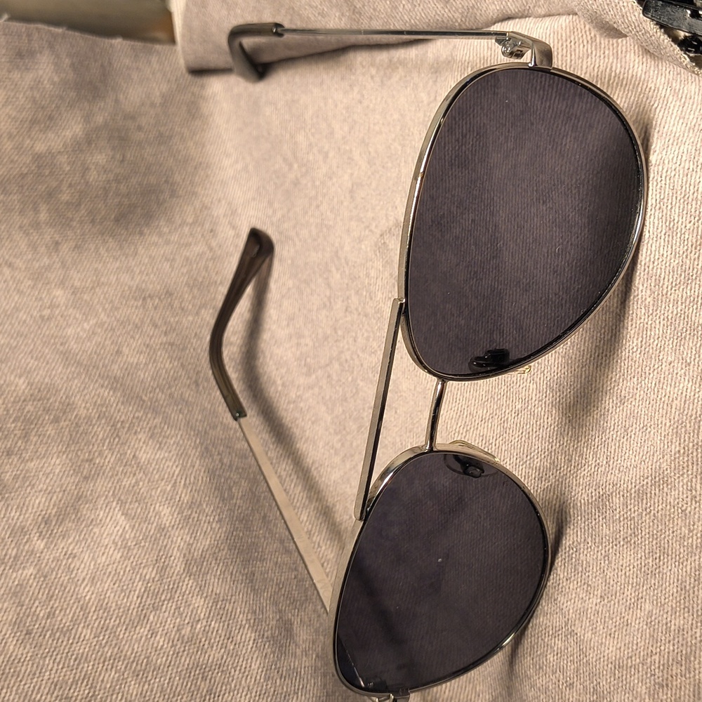 Kreedom sun glasses